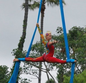 Brande Lee performing at Sea World, San Diego